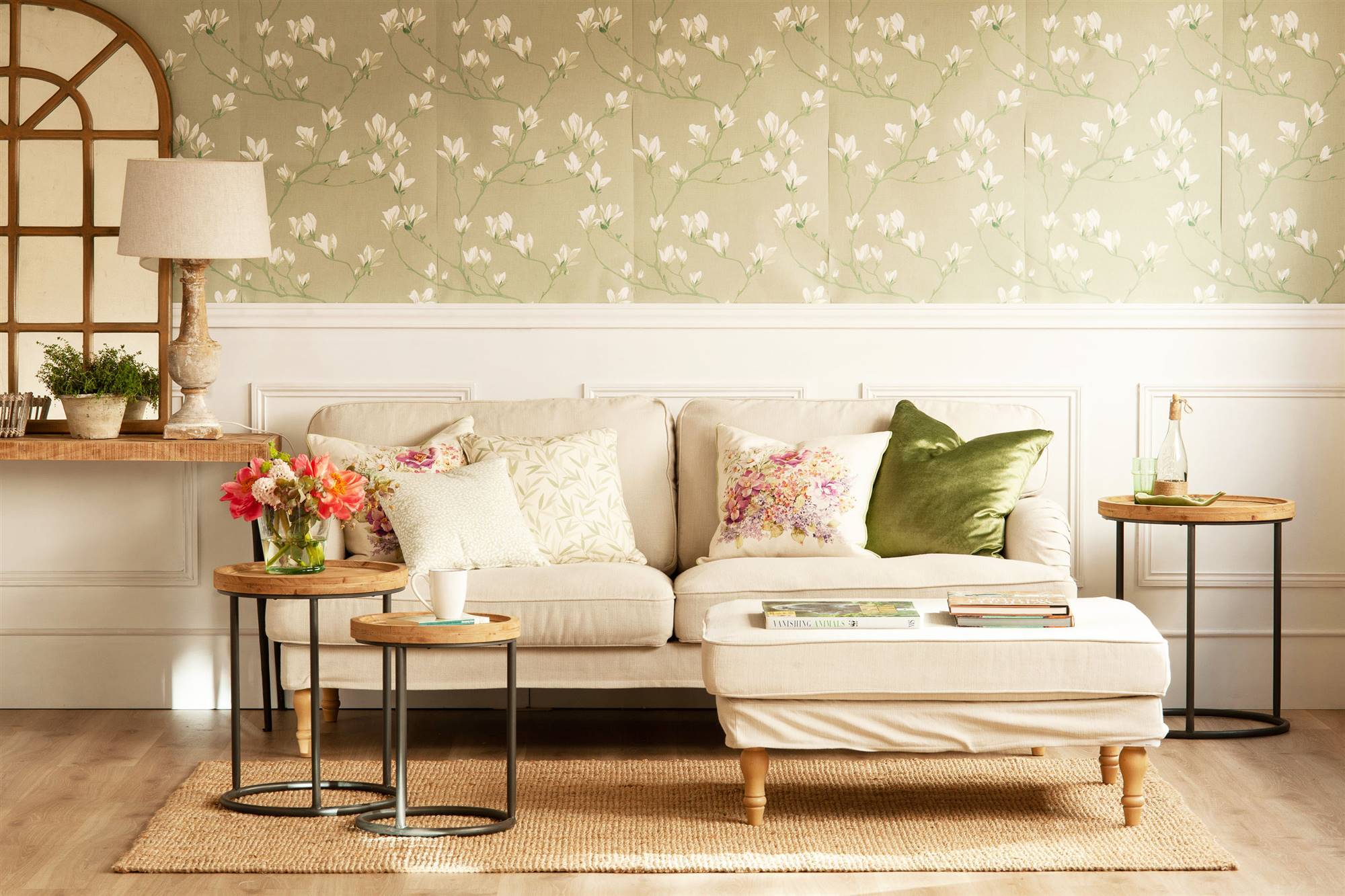 Ideas de decoración para revestir tus muebles con papel pintado - Foto 1