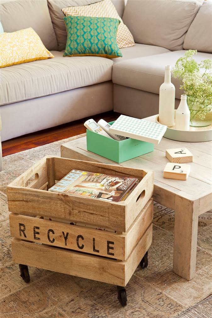caja de madera con ruedas para reciclaje_00412010