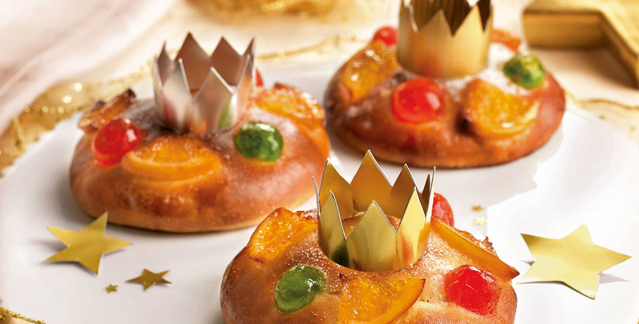 Mini roscones  de reyes con frutas
