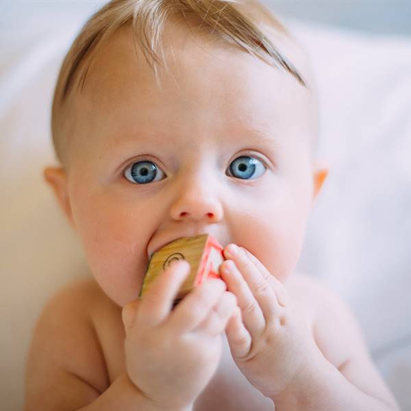 alimentacio bebe respetar apetito colin-231363-unsplash