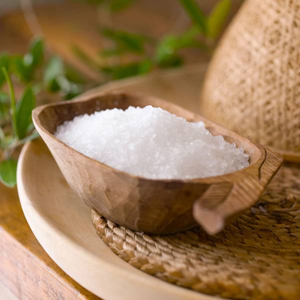 12 cosas que puedes limpiar con sal