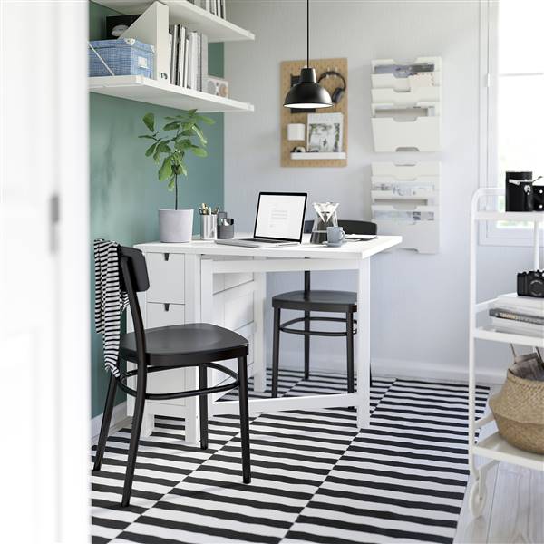 Cómo adaptar tus muebles de IKEA para montar una oficina en casa 