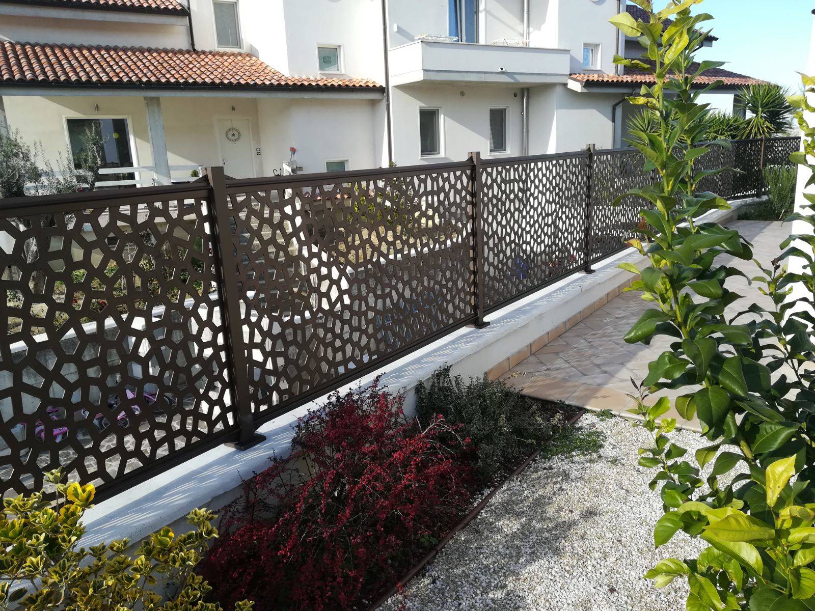 Familiar Paradoja serie 10 soluciones decorativas para crear privacidad en tu terraza