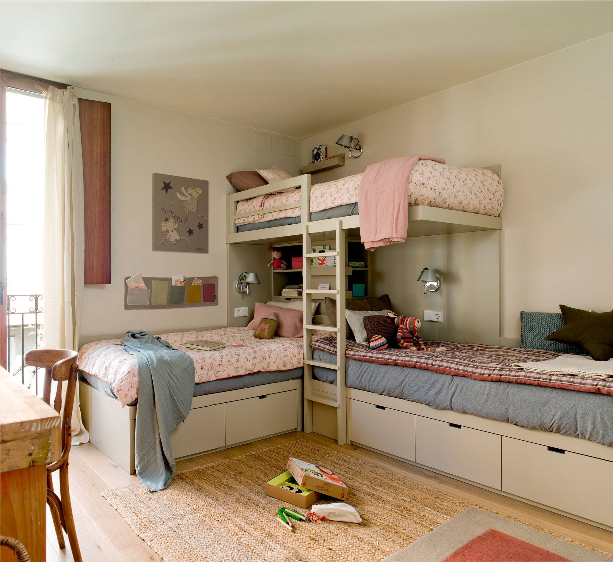 Habitación infantil con litera y cama inferior doble_00518567 O