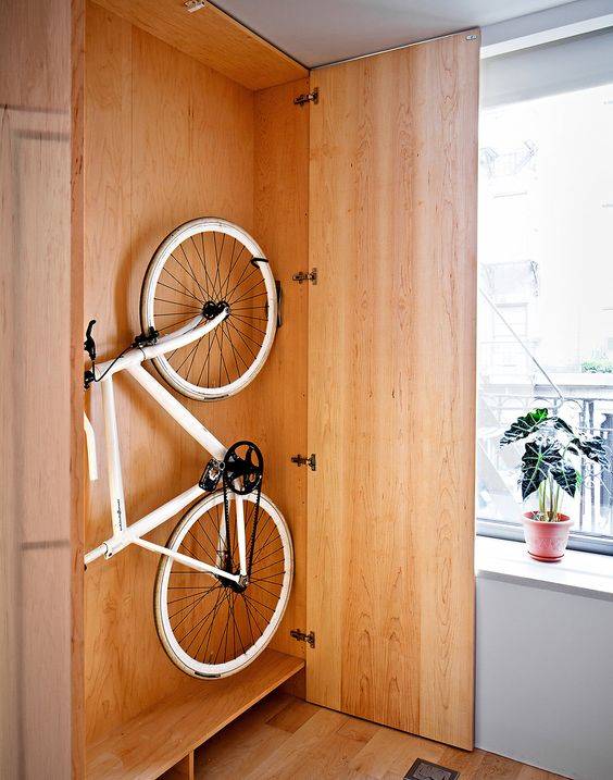 Las ideas para guardar la bici en y Pinterest
