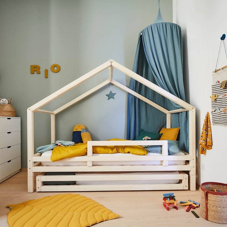 camas montessori-woodenlovesweden-instagram