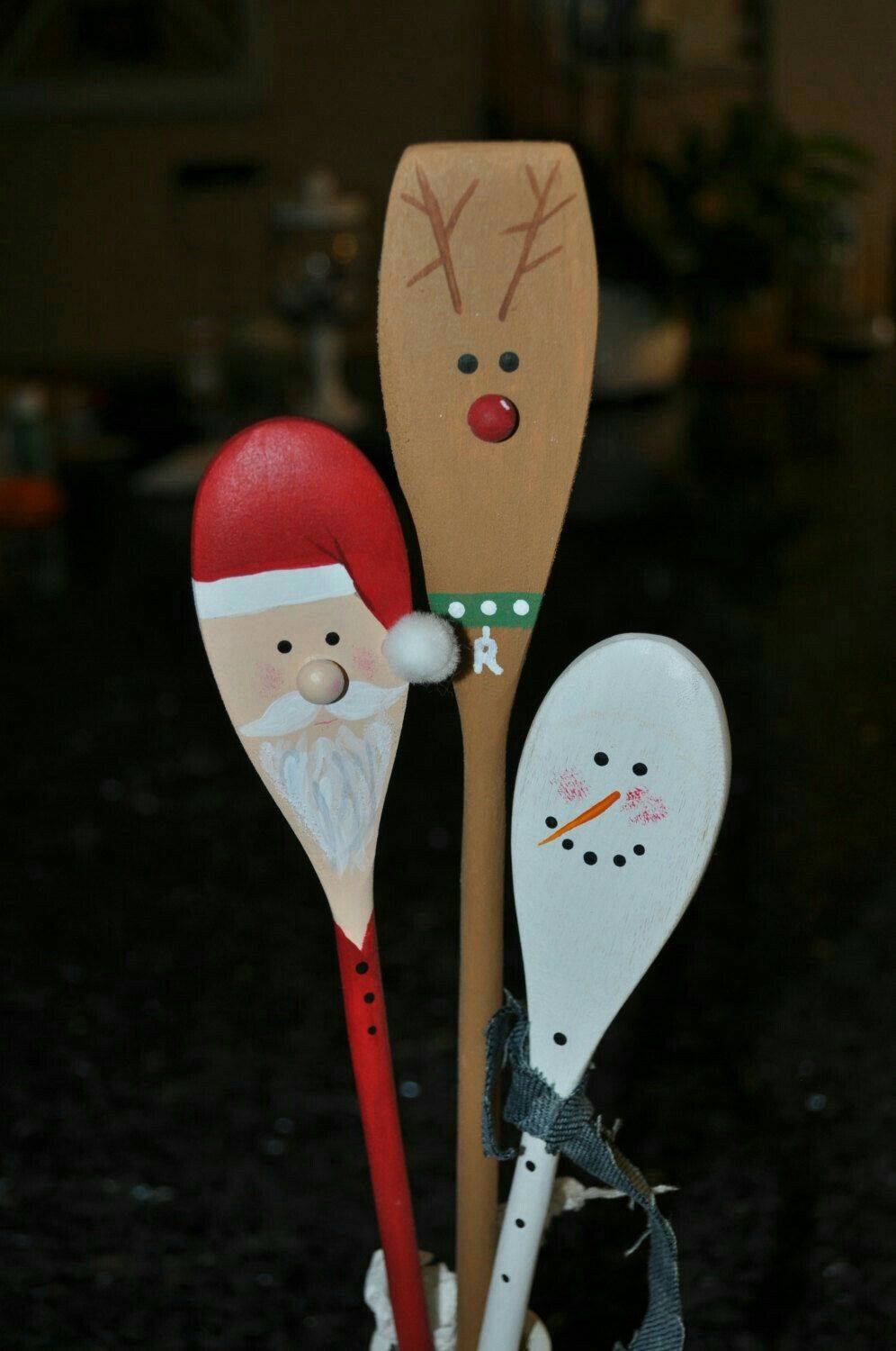 Manualidades navideñas con cucharas de madera