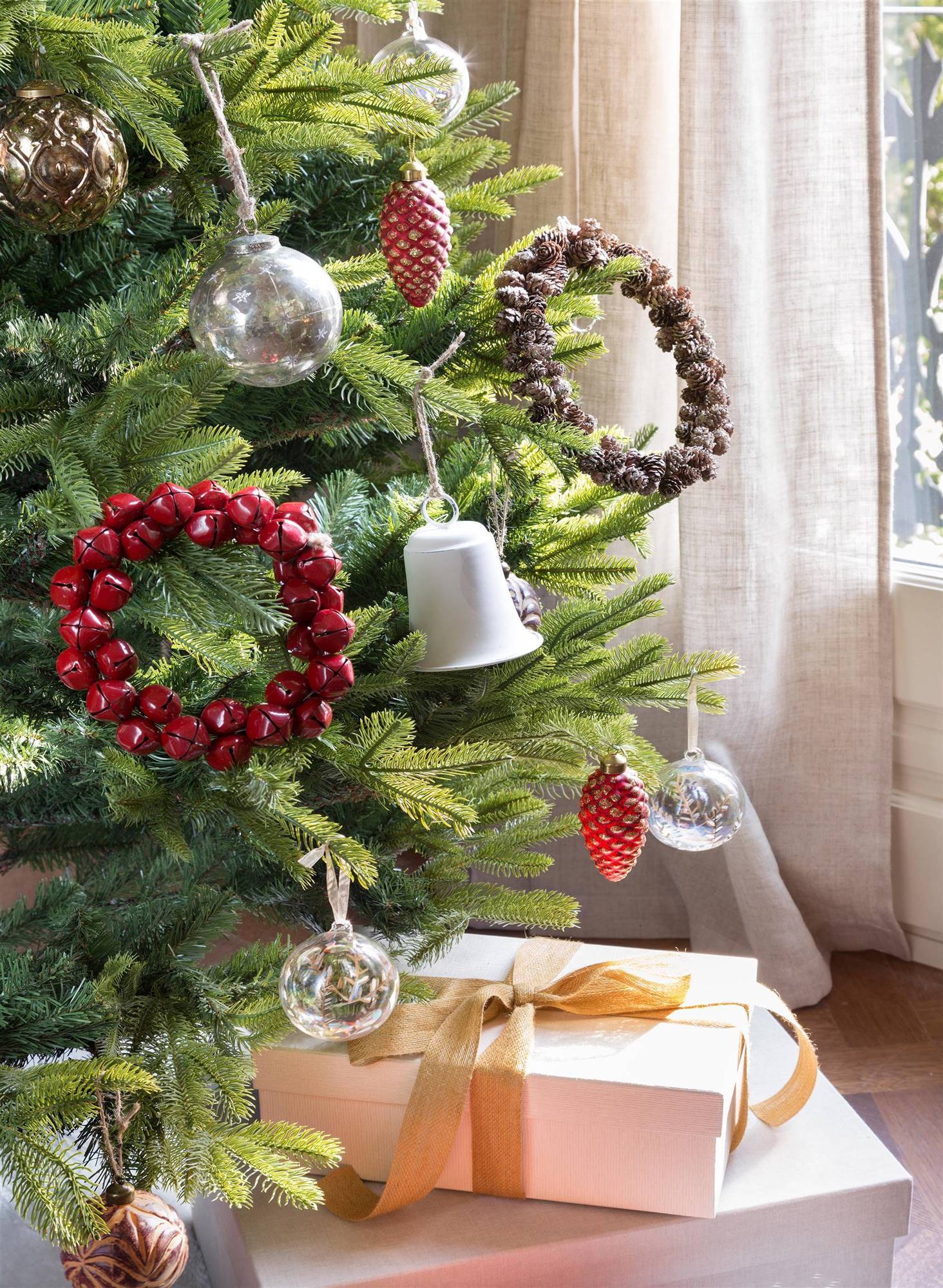 Guirnalda de espumillón de Navidad con efecto de nieve y lazo para decoración de árbol de Navidad 2 m color verde oscuro adorno para colgar en interiores y exteriores 