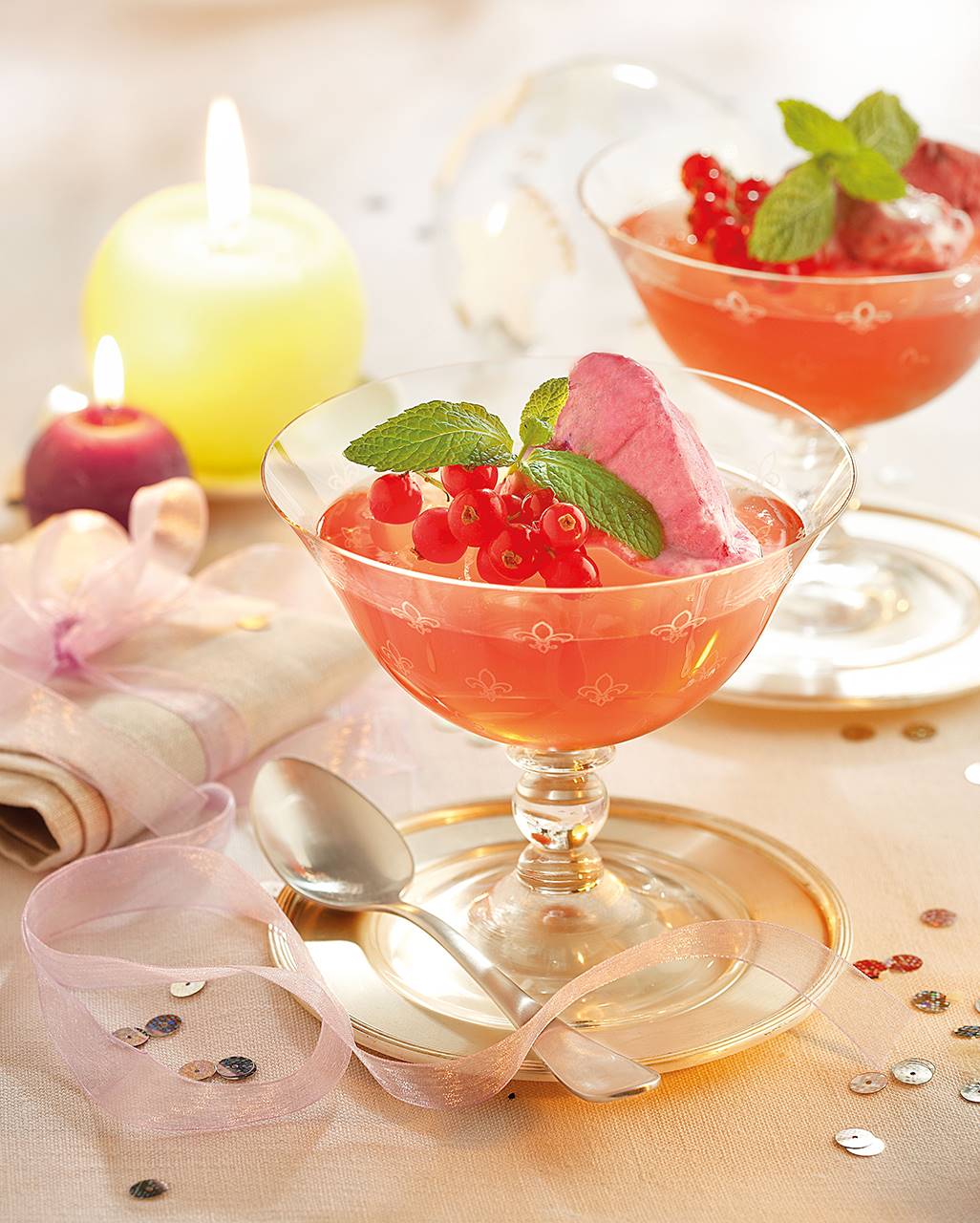 Cava rosado con helado de frutos rojos