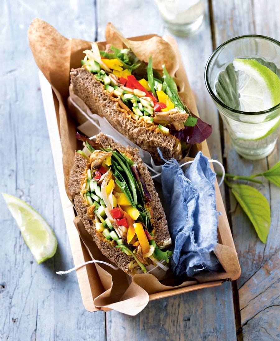 Comida saludable: receta de sándwich de verduras a la plancha. 