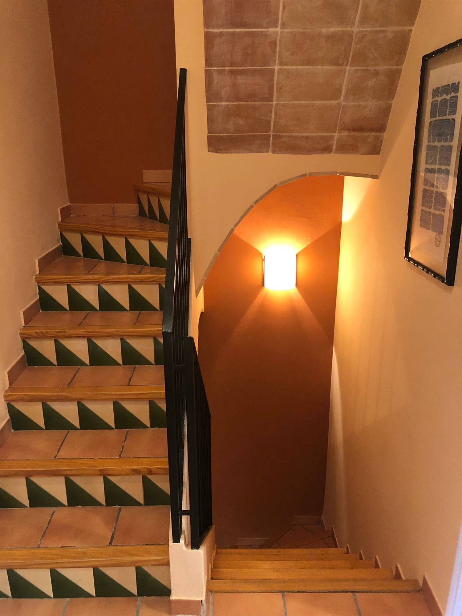 Tinda´s Project-Eva Mesa-Proyecto-VULLPELLAC-antes-escaleras