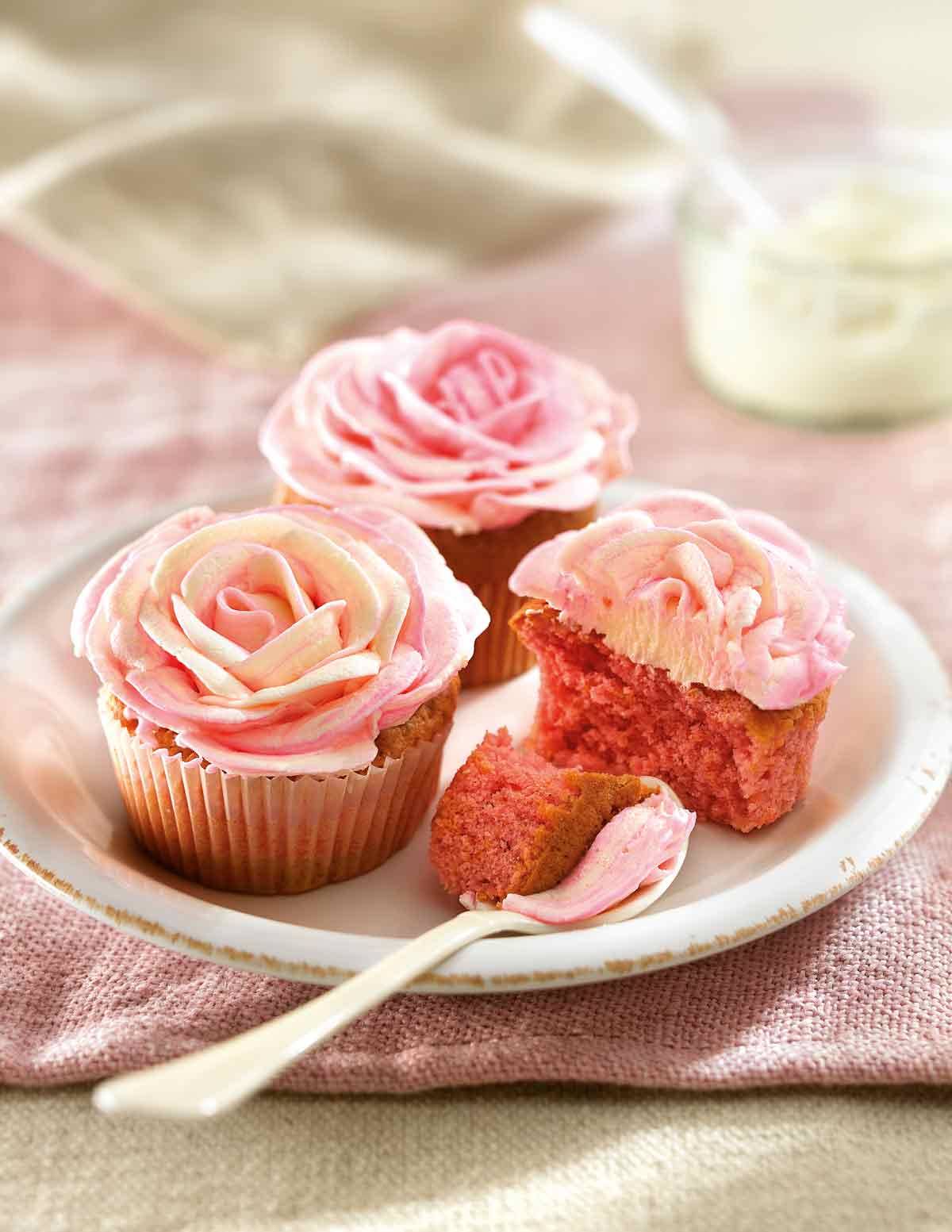 receta-cupcakes-flores-00427809