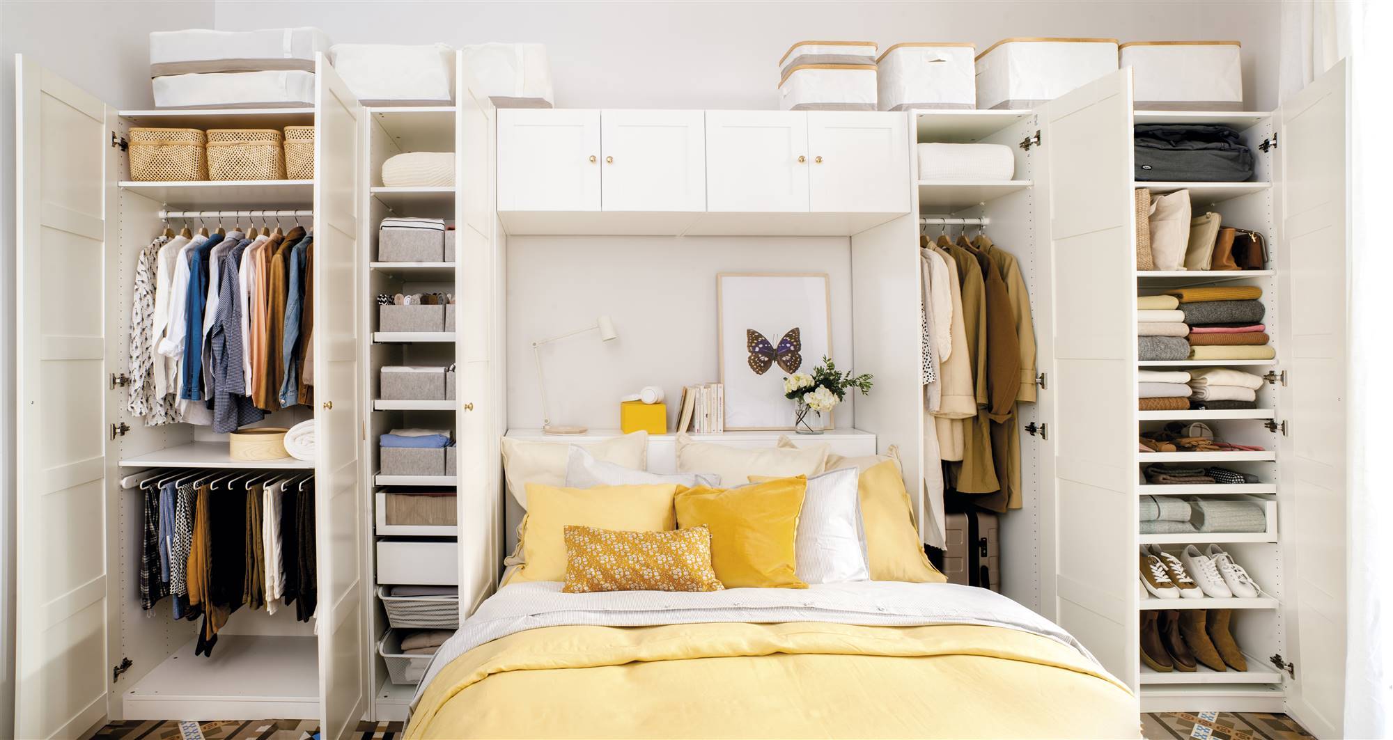presupuesto compromiso Sucediendo Pisos pequeños: armarios de IKEA que encajan a la perfección