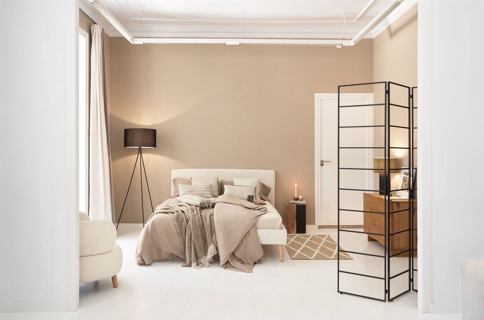 Dormitorio principal de la nueva colección de Kave Home 