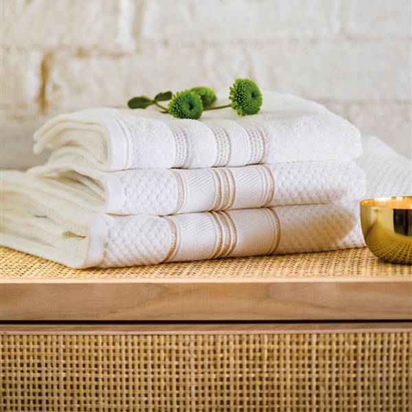 ¿Cada cuánto tiempo hay que lavar las toallas de baño?
