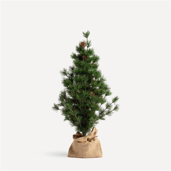 Los mejores árboles de Navidad para pisos pequeños, ¡caben en cualquier rincón!