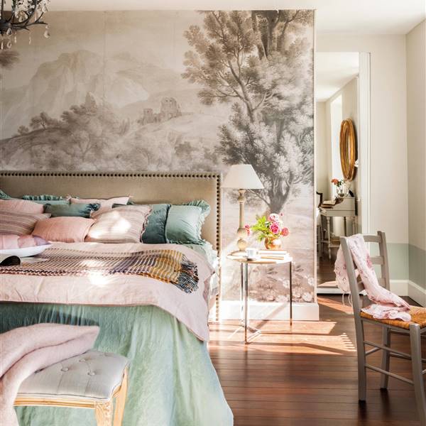Dormitorios con papel pintado en el cabecero: ¡menudo estilazo!