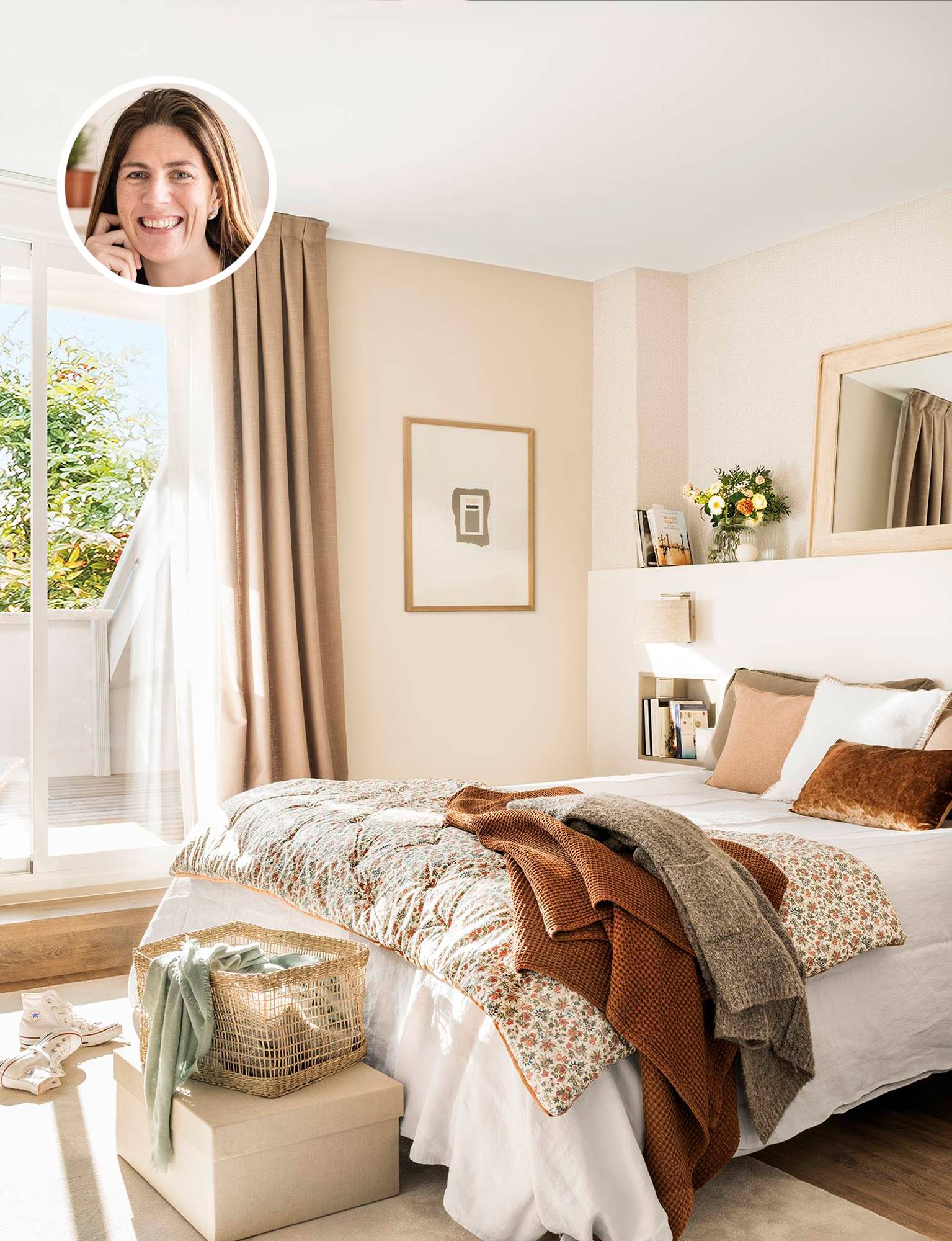 Dormitorio con cabecero de obra decorado en tonos neutros por Pia Capdevila