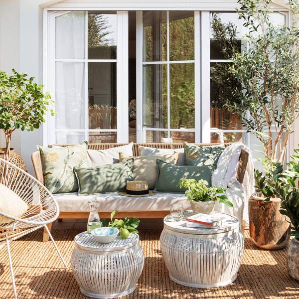Sofás para terraza: cómodos, estilosos y resistentes. Ideas y shopping que querrás fichar