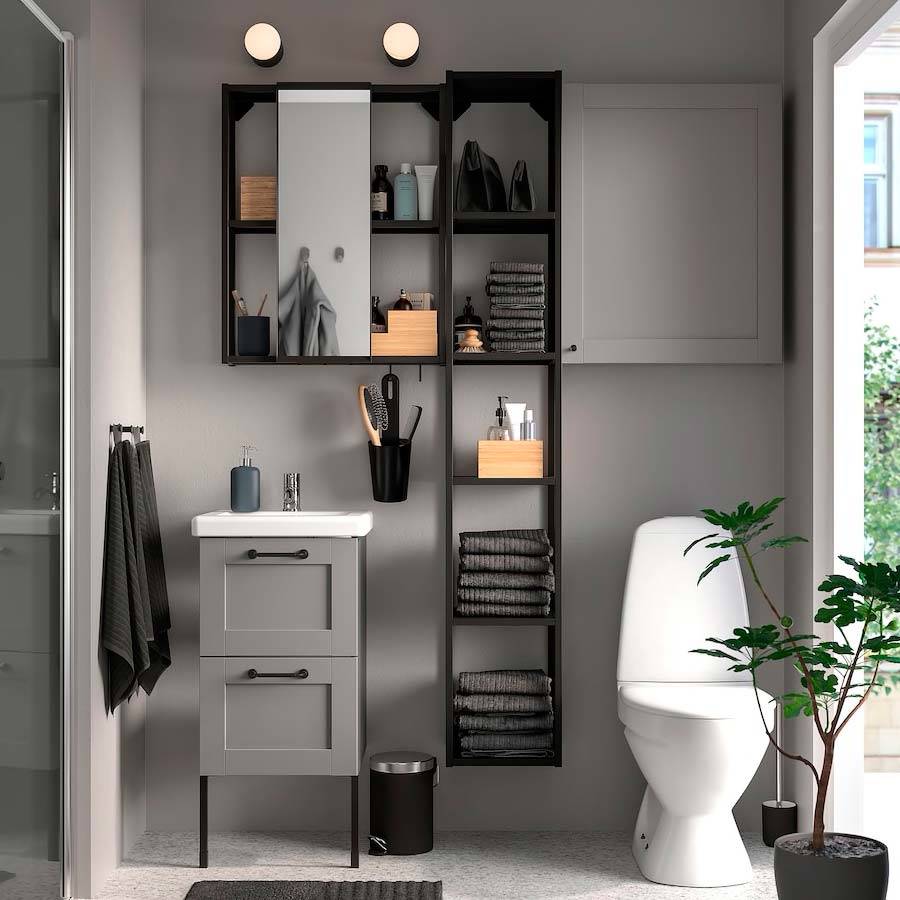 Ideas con muebles de baño de IKEA modelo Enhet. 