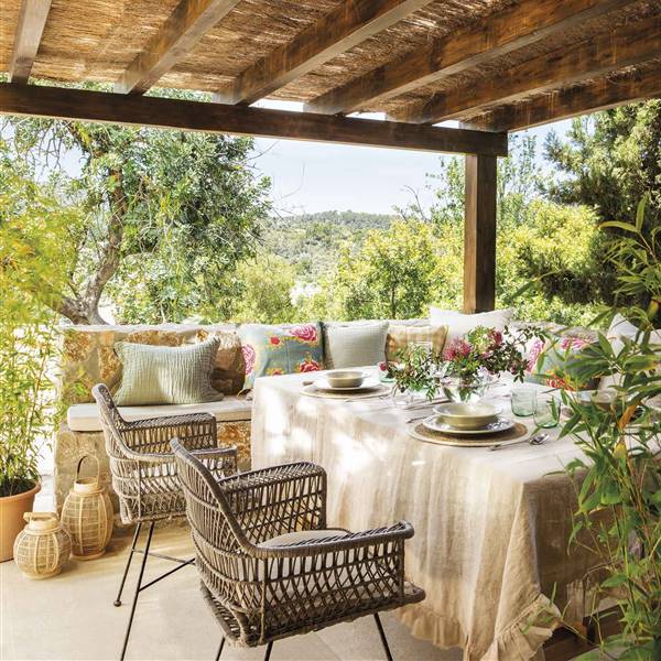 'Villa Mariposa': una casita de campo en Mallorca blanca, minimalista y con tanto encanto que nos quedaríamos a vivir todo el año