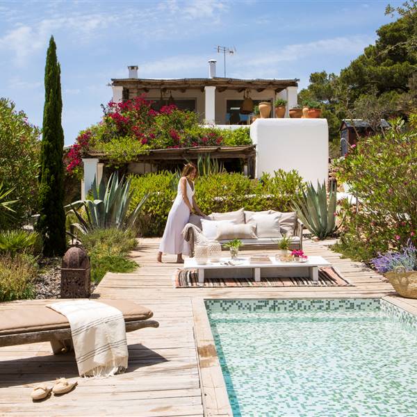Ibiza forever: una preciosa casa con un look mediterráneo lleno de ideas para copiar