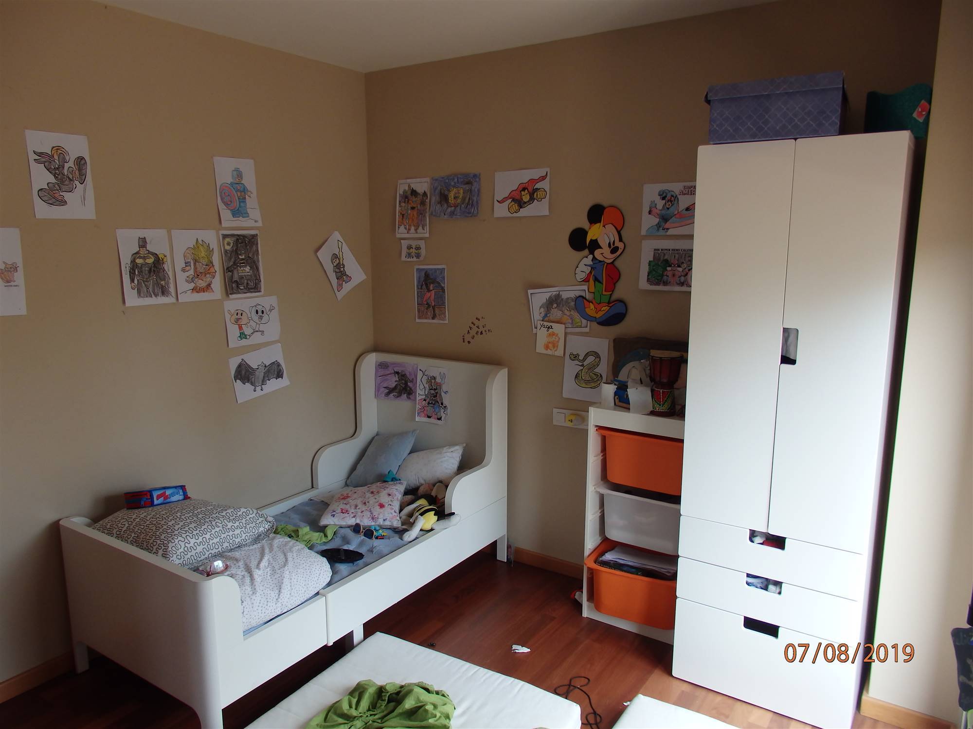 Habitación infantil antes de la reforma de Pia Capdevila en Calafell. 
