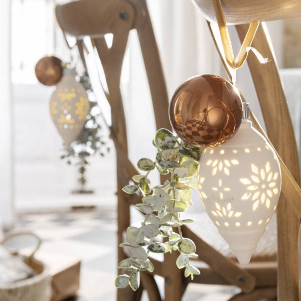 Bolas de Navidad: manualidades y otras ideas para decorar tu casa