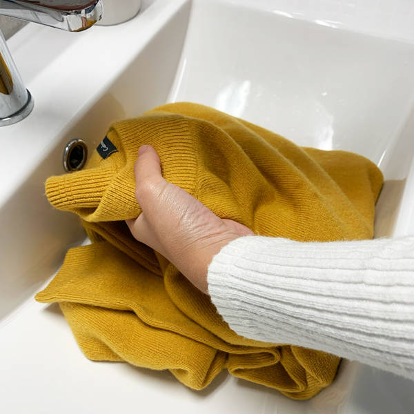 Cómo lavar un jersey de cachemira para que no pierda suavidad