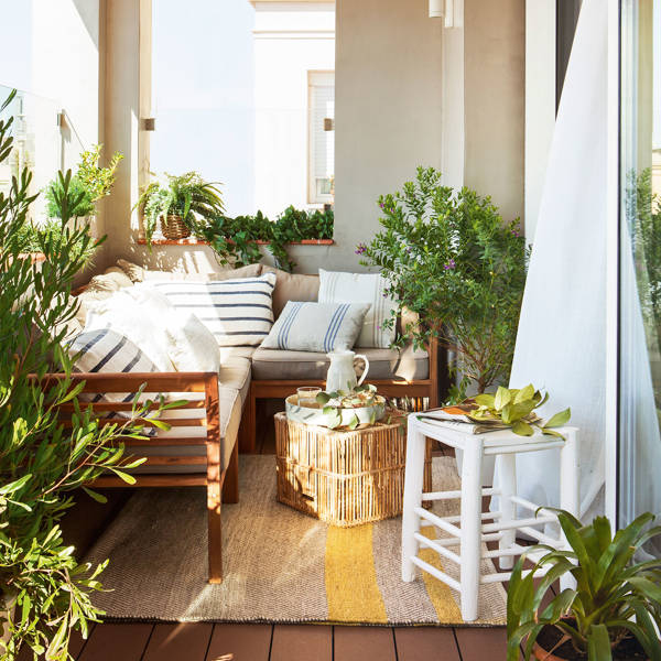 Cómo decorar un balcón pequeño con plantas: 20 FOTOS e ideas para darle un toque estiloso y selvático que enamorará a todos tus vecinos