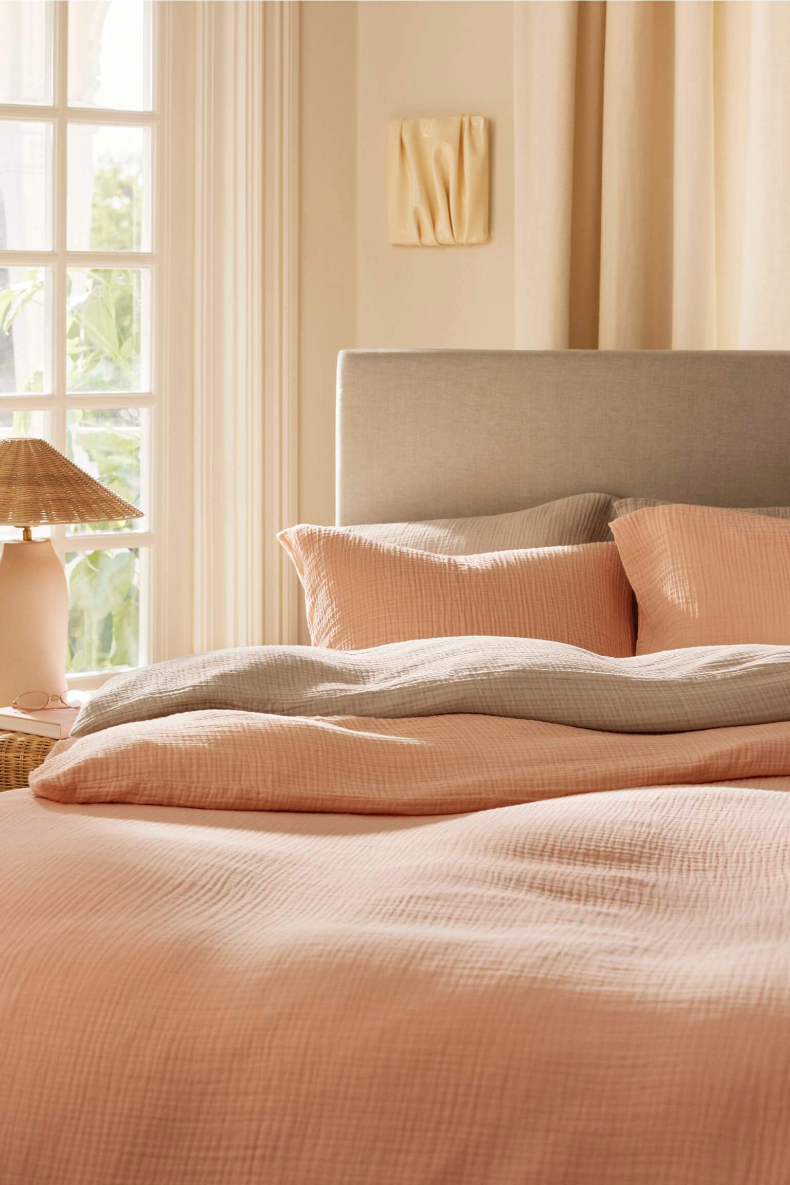 trucos H&M Home dormitorios en tonos pastel