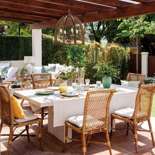 Tendencia Mala fe Facilitar Comedores exteriores: muebles de terraza para tus comidas de verano