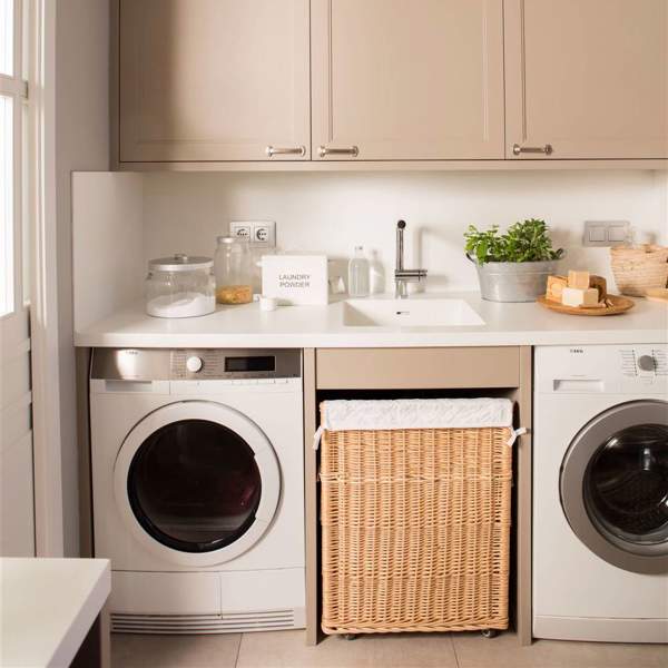 4 trucos fáciles y eficaces para decir adiós al olor a humedad de la ropa después de usar la secadora