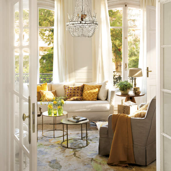 Un salón muy elegante de la revista El Mueble para copiar: 3 estilos, 3 colores, 3 looks. ¿Cuál te gusta más?