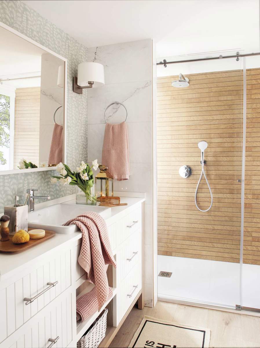 Lidl agotará la estantería extensible y elegante que puedes colocar en la  ducha sin hacer agujeros para mantener el baño en orden