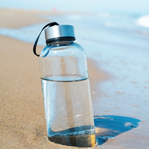 Botella de agua reutilizable  Si te montas un gimnasio en casa
