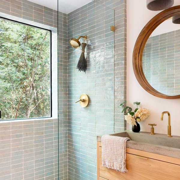 SHEIN tiene la respuesta definitiva para mantener tus azulejos del baño impecables sin esfuerzo (y no limpiarlos nunca más)