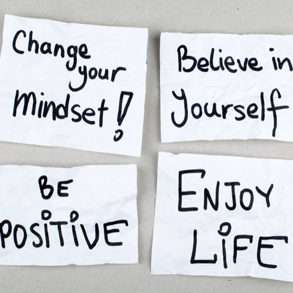 50 frases de la vida para ser una persona positiva y empezar la rutina con motivación