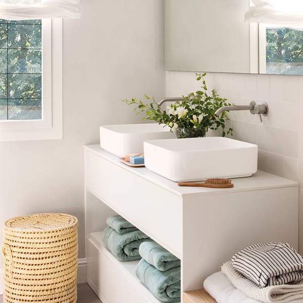 5 baños pequeños de menos de 6 m2 muy bien aprovechados llenos de soluciones ingeniosas para inspirarte y copiar