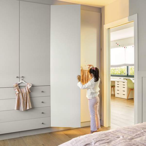7 ideas fáciles y prácticas de IKEA para ordenar el armario de tus hijos y mantenerlo siempre organizado