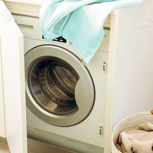 El acto peligroso que mucha gente hace sin querer tras terminar una lavadora y que podría pasarte factura 