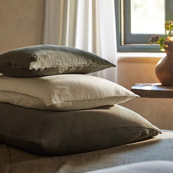 7 piezas de la nueva colección de Zara Home para tener un dormitorio al más puro estilo El Mueble