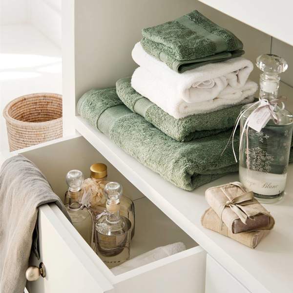 El truco para lavar las toallas y que te queden tan suaves y gustosas como las de los hoteles // CON VÍDEO