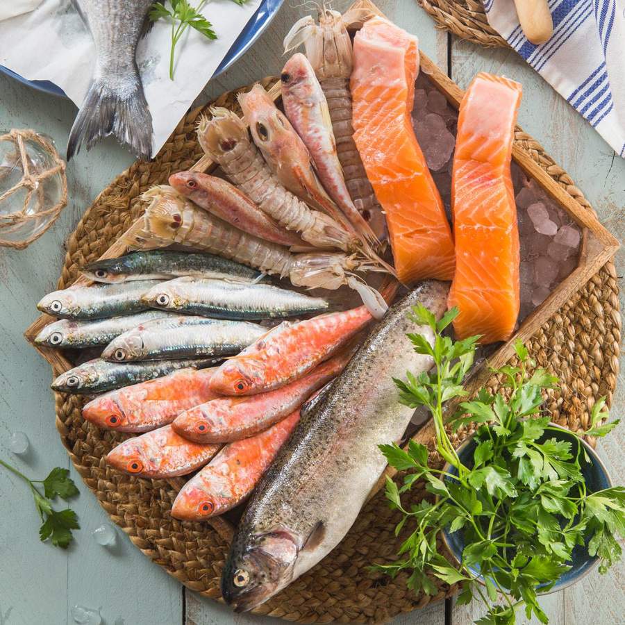 El truco definitivo para que el pescado congelado no pierda su sabor con el  ingrediente que tomas todos los días